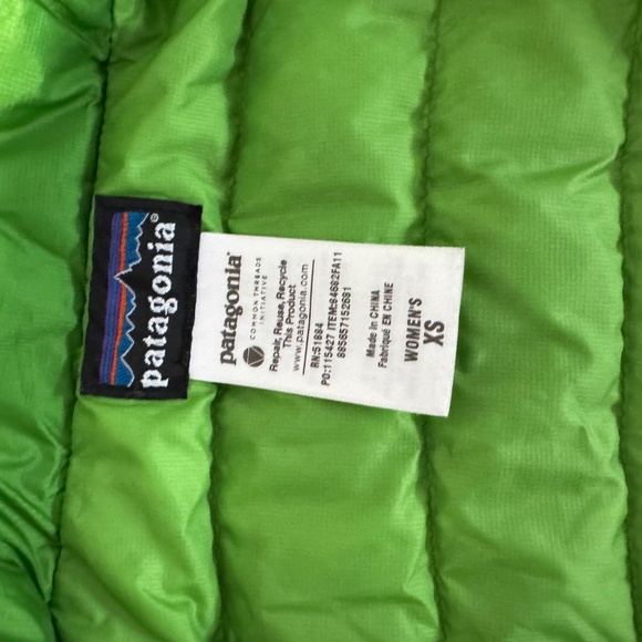 Patagonia Women's Down Sweater Full Zip XS - Picture 2 of 2